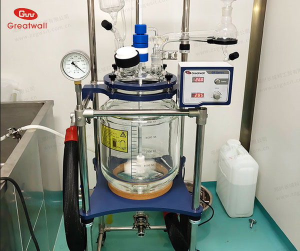 雙層玻璃反應釜四氟乙烯墊片如何使用？